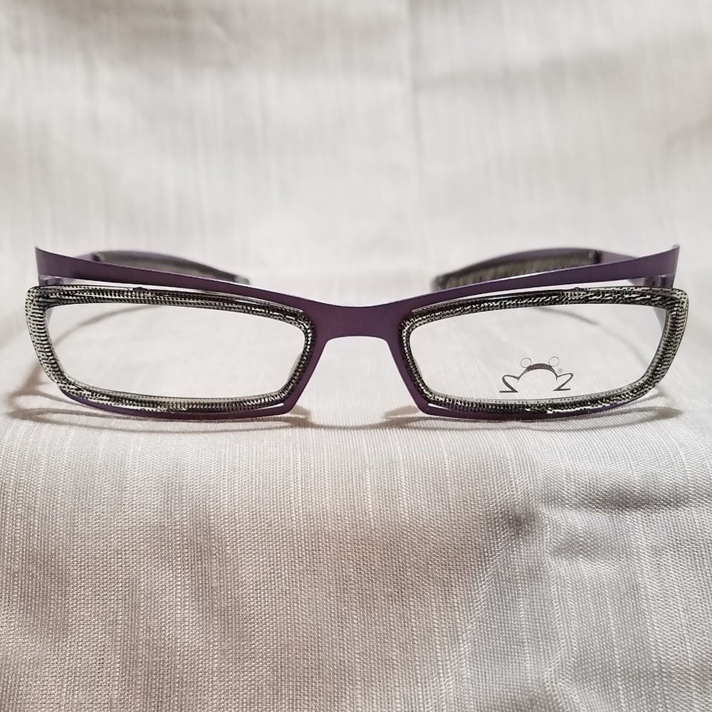 New Eye DC Boutique Eyeglasses